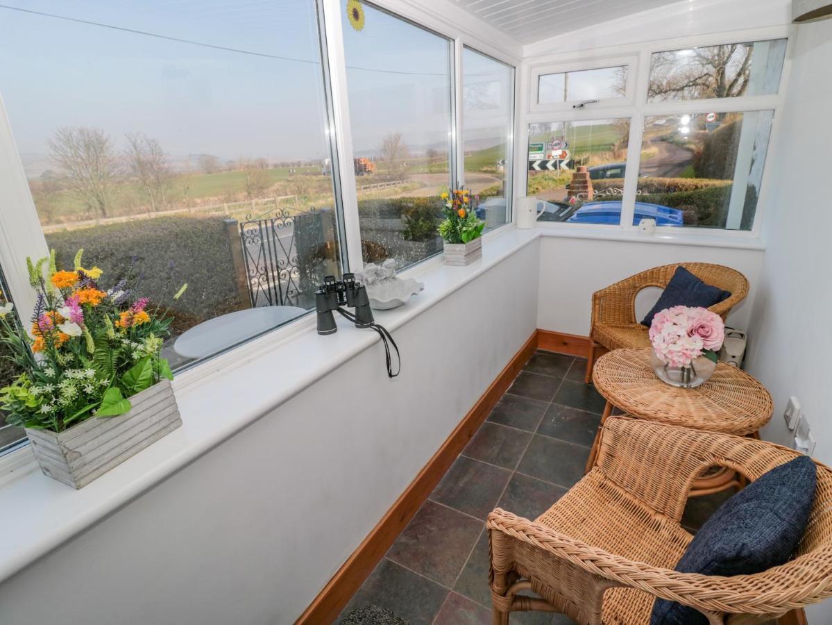 Twincote Villa Wooler Eksteriør bilde
